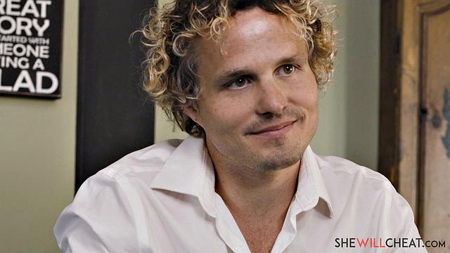 Jamie Michelle vents to her bartender