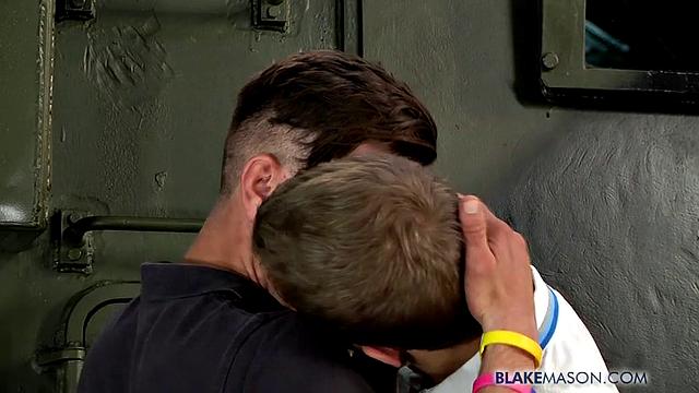 Трах-фак с волосатой жопой! - Росс Дрейк и Кэмерон Уилсон