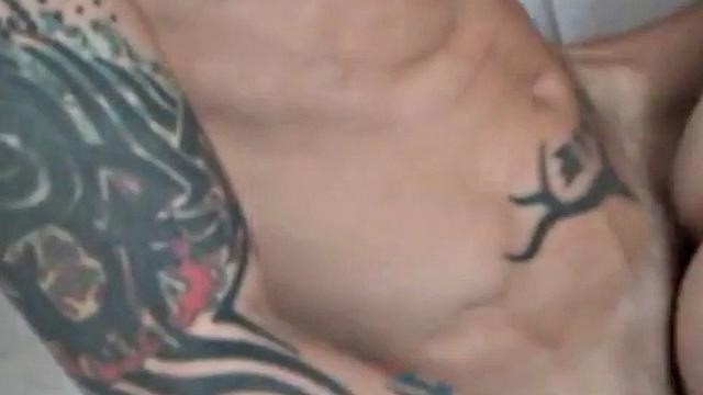 German facial-loving amateur gets fucked by inked top