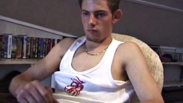 Skater Boy Vince Jacks Off Alone