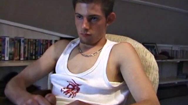 Skater Boy Vince Jacks Off Alone