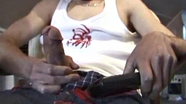 Skater Boy Vince Jacks Off Alone