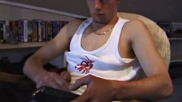 Skater Boy Vince Jacks Off Alone