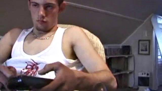 Skater Boy Vince Jacks Off Alone