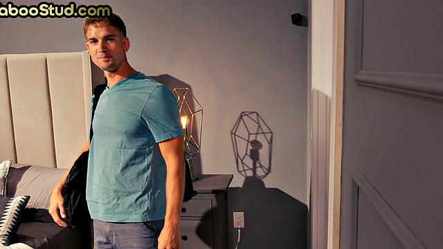 Weird stud barebacked by stepbrother till cumshot