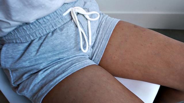 пастор срывается и жестко трахает сладкую грешницу