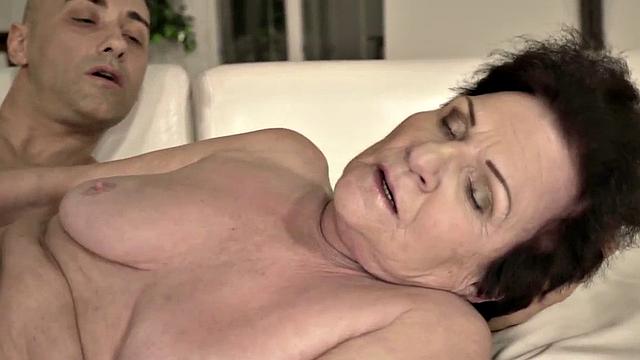 Plumper granny knows how to please cock with her hairy pussy