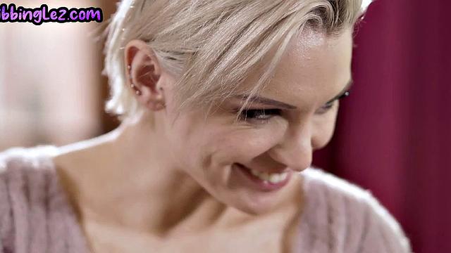 Dyke sluts love scissoring wet cunts before eating each other