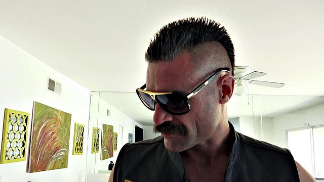 Juliette March - Assistant