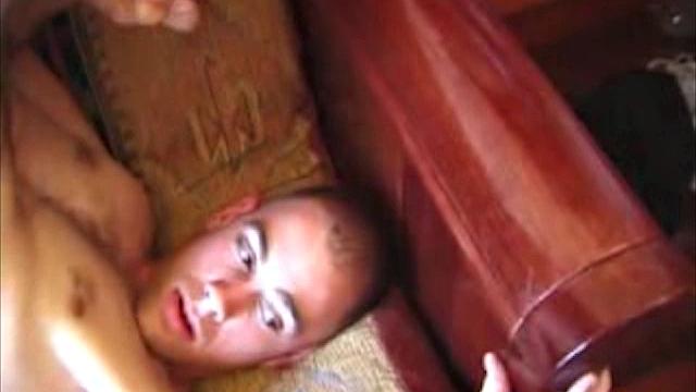 Nick Strokes His Meat