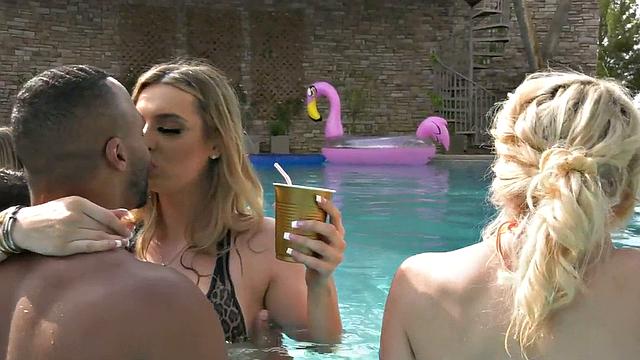 TS group sex with stunning cockhungry trans in pool