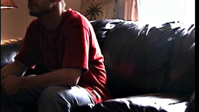 Кейси жёстко хочет минет, не терпит ждать