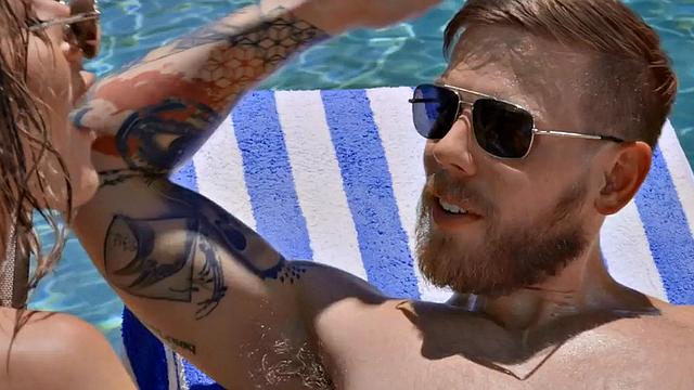 Transsexual drilled in 3some in ass by male