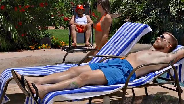 Transsexual drilled in 3some in ass by male