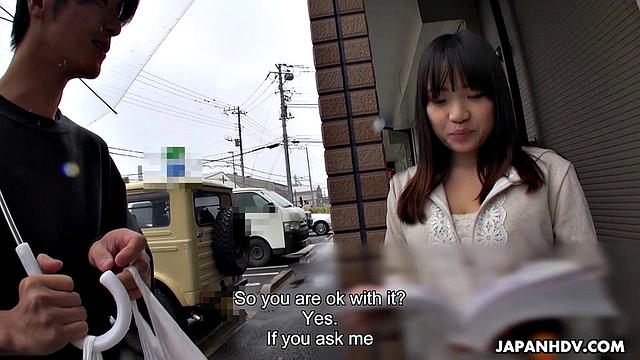 Mikoto Mochida sucks and rides stranger's cock in car