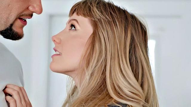 American babe devours Wolfe's pantyhose while riding him in various positions