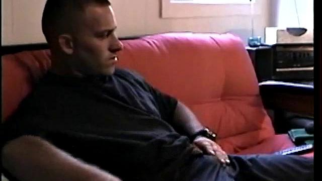 Straight Boy Justin Jerks It Off