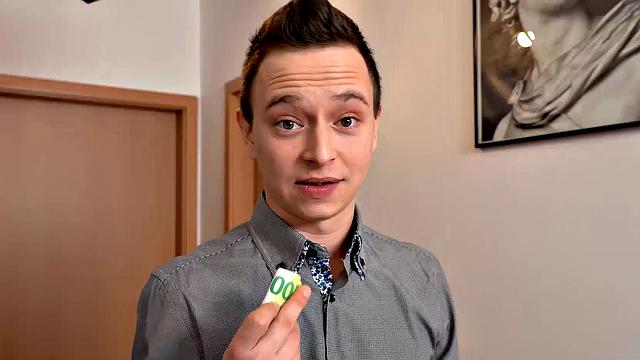 Santa Claus Hunter bangs his girlfriend in POV with his longhair skills