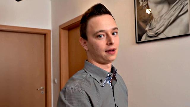 Santa Claus Hunter bangs his girlfriend in POV with his longhair skills