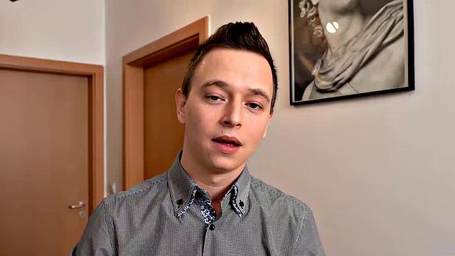 Santa Claus Hunter bangs his girlfriend in POV with his longhair skills