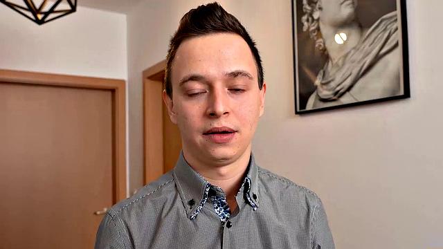 Santa Claus Hunter bangs his girlfriend in POV with his longhair skills