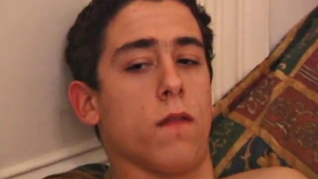 Luciano Rubs His Meat