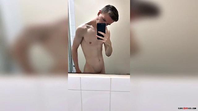 Locker Room Twink - Alexander Light