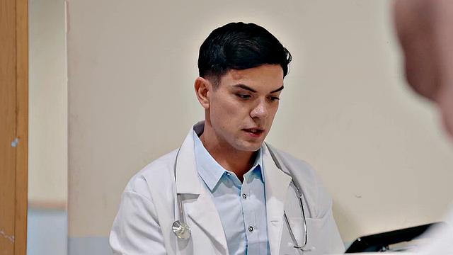 HETEROFLEXIBLE - Pervert Doctor Dakota Payne Starts Jerking Off During Michael Boston Exam