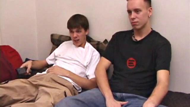 Matthew and Roar Suck And Stroke Hard