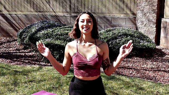 Filipina Teen Gets Fucked