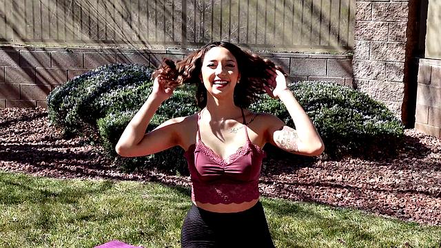 Filipina Teen Gets Fucked