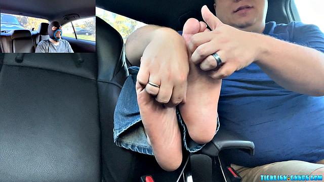 Snyft: Tom Fet Gets Tickled - Tom Fet & Matt