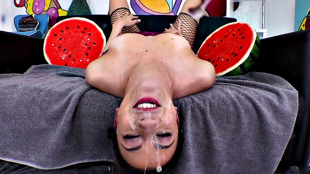 Natalies Dicksucking