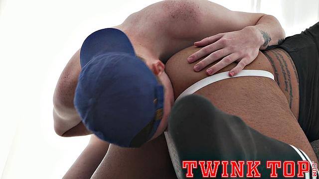 Myott Hunter Chapter 1 - Therapy