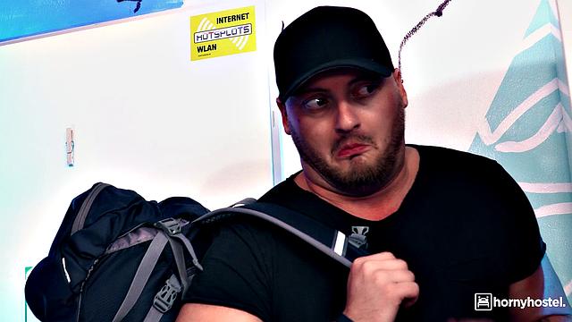 Sexy girl in threesome at the hostel