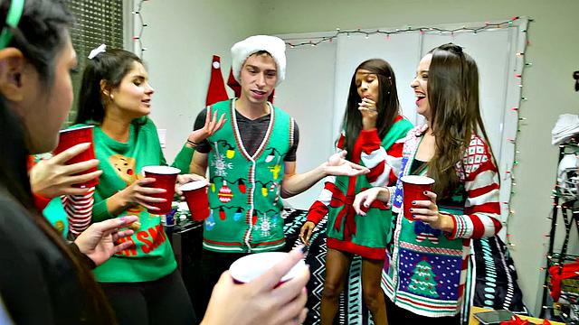 Katya Rodriguez, Lexy Bandera, Eddiie Cox & Cindy Starfall get naughty in dorms on Christmas