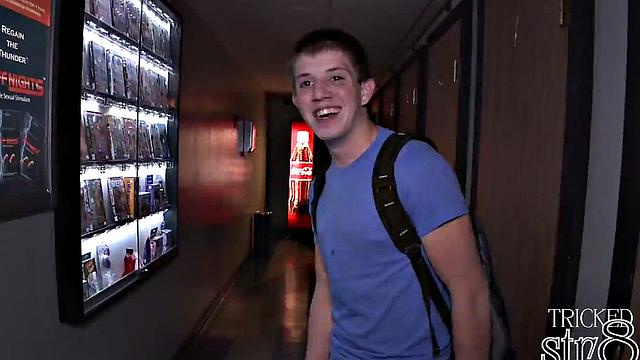 Straight jock sucked by gay lips