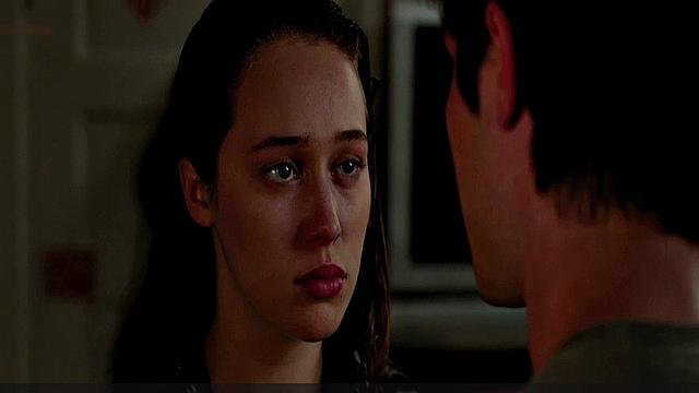 Alycia Debnam Carey exposing body