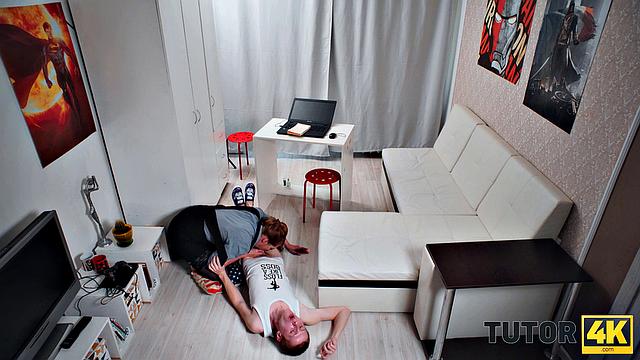 TUTOR4K. Student knows how to involve the English tutor in sex