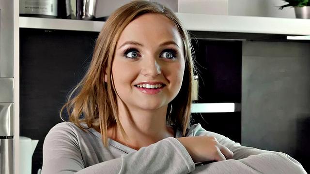 Czech hottie with brown hair gets her pussy pounded in a steamy POV session