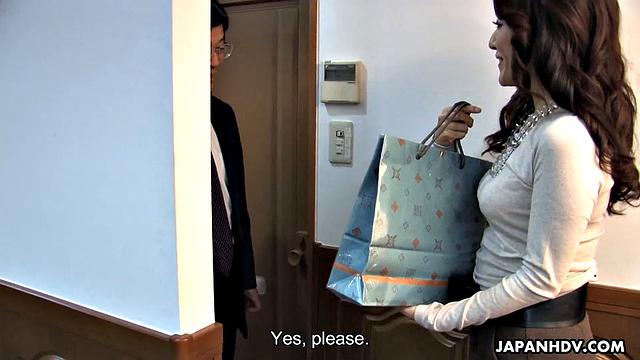 Playing with fire makes Nao horny