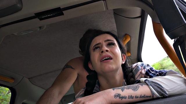 Cab inked babe gets pussypounded by driver in back seat