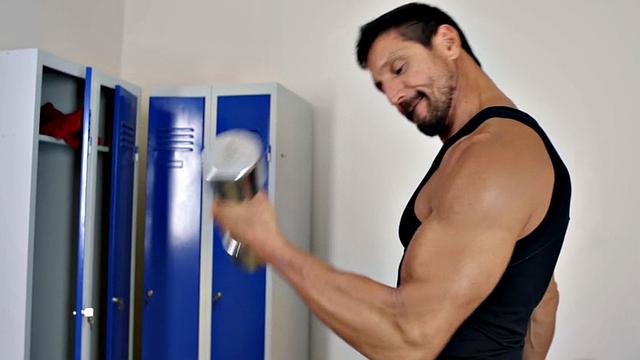 Blonde perky teen gets her tight pussy pounded in locker room gym fuckfest