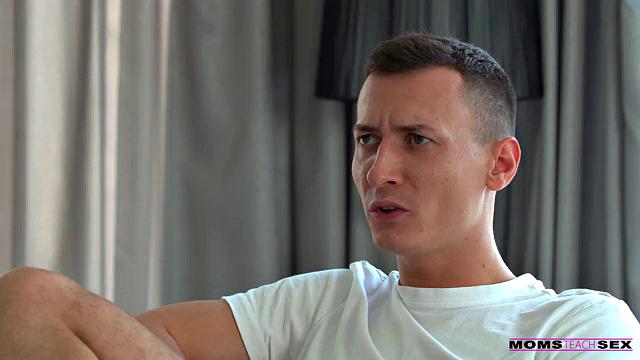 Stepmom Knows How To Do It - S22:E1