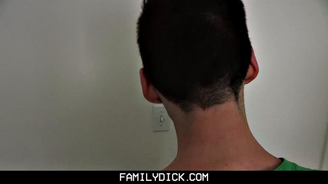 Kissing Cousins Chapter 3: My Secret