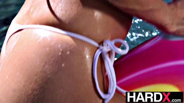 HardX - Petite Blonde Intense Anal Drilling