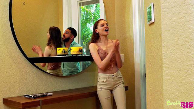 Just me and my step sis - E10