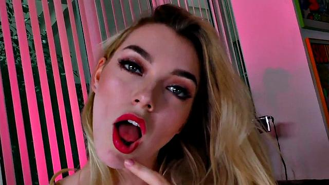 Watch this blonde amateur babe upskirt herself on the sofa while giving JOI instructions