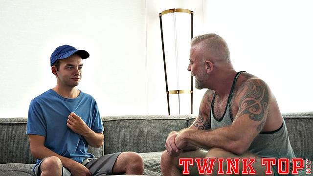 MARCUS RIVERS - Chapter 1 Topping My Coach