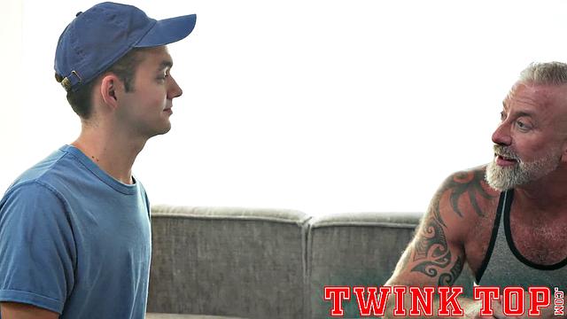 MARCUS RIVERS - Chapter 1 Topping My Coach